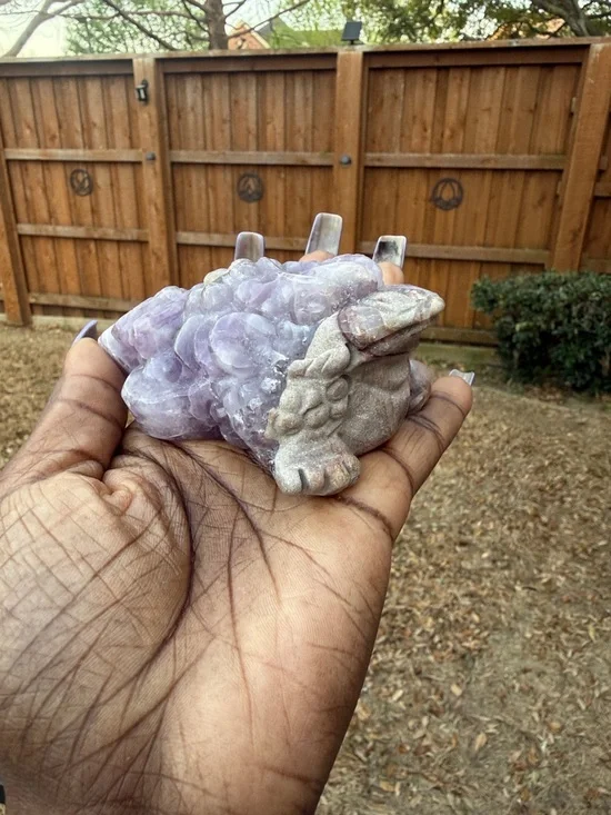 Dream Amethyst Crystal Money Toad 12 oz - Picture 2 of 11